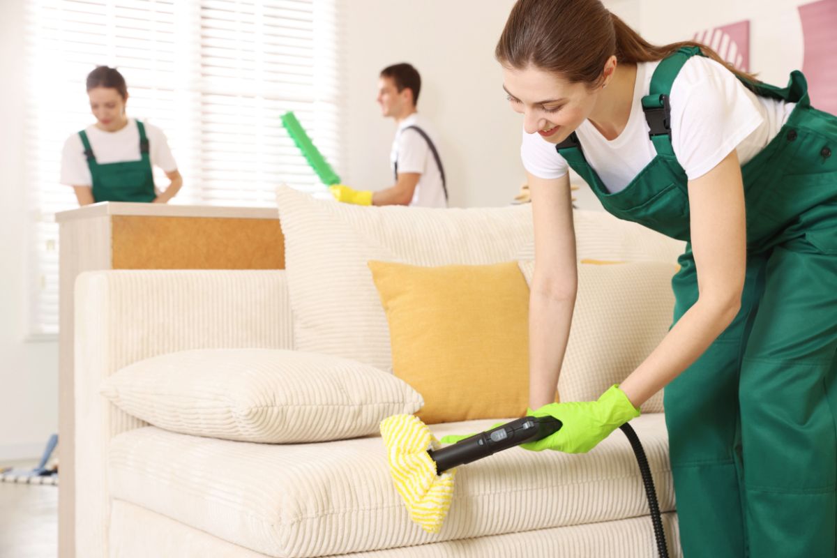 Commercial steam cleaning services for offices and workspaces in Sydney